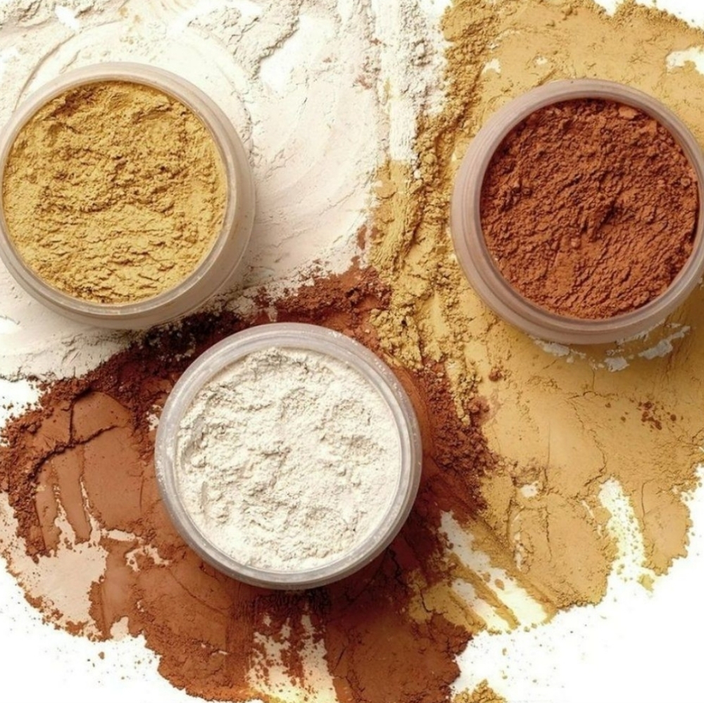 🆕 OPV Beauty London Translucent Setting Powder - Picture 2 of 10